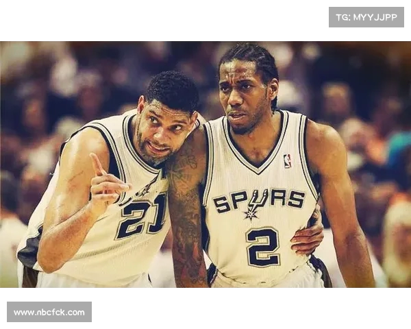 NBA场边摄影揭秘:捕捉瞬间的力量与情感展现 NBA场边摄影揭秘:捕捉瞬间的力量与情感展现