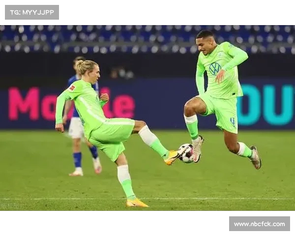 德甲赛场VAR技术应用规则解析与实施细则探讨 德甲赛场VAR技术应用规则解析与实施细则探讨